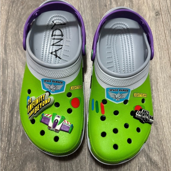 Disney Buzz Crocs - Picture 1 of 3